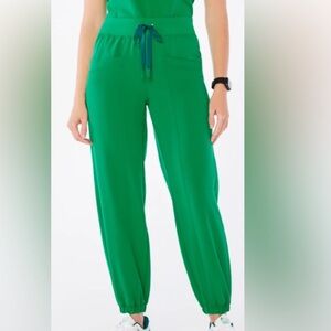 Women's  Kelly green  Jogger Pants-petite